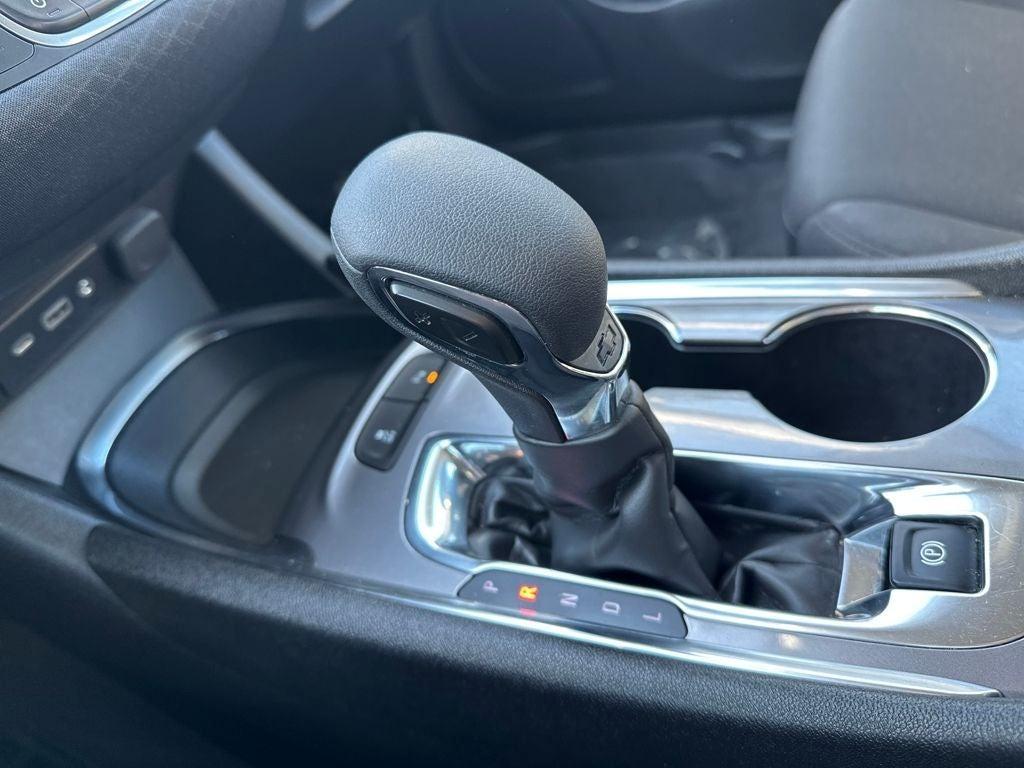 used 2024 Chevrolet Malibu car, priced at $21,918