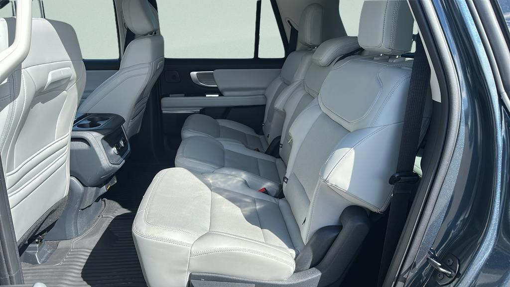 used 2025 Ford Expedition Max car, priced at $75,162
