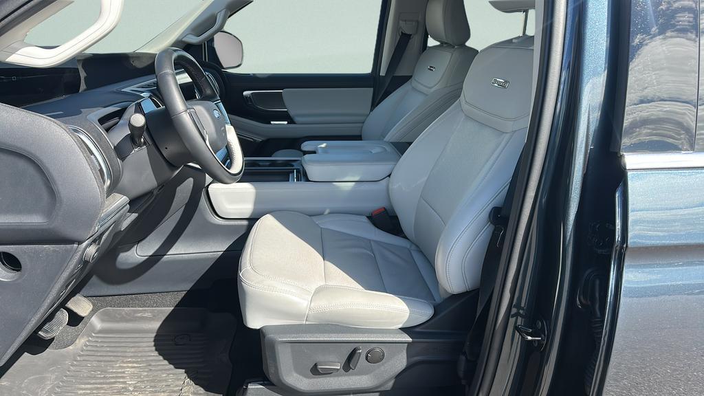 used 2025 Ford Expedition Max car, priced at $75,162