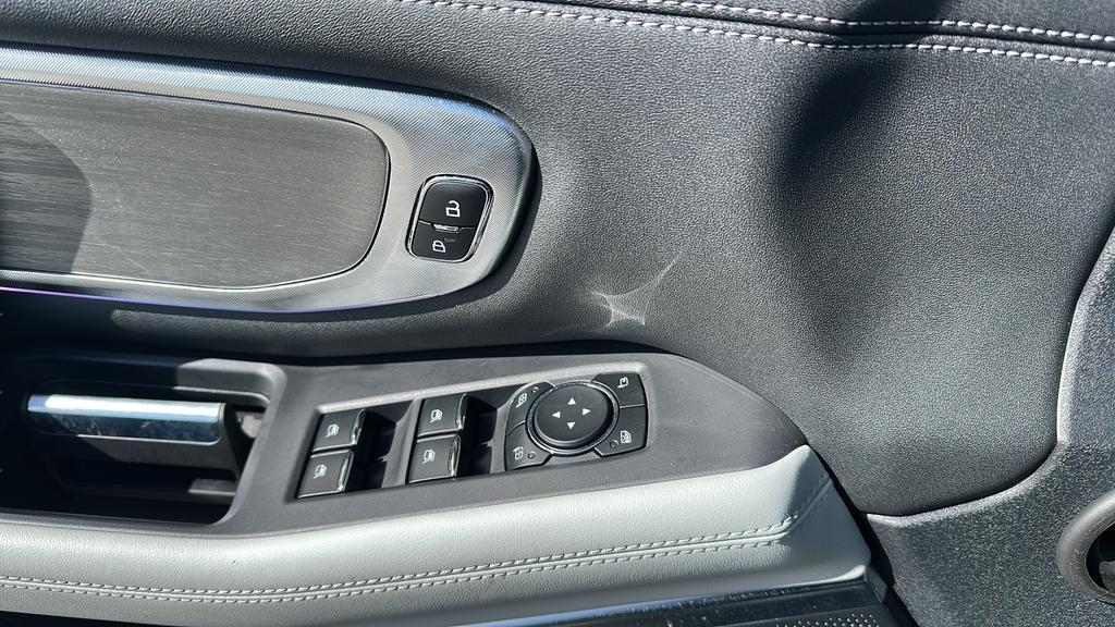 used 2025 Ford Expedition Max car, priced at $75,162