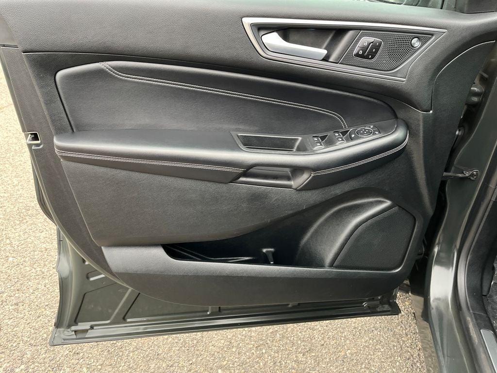 used 2023 Ford Edge car, priced at $26,276