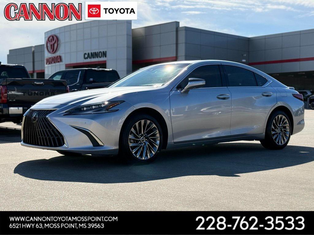 used 2024 Lexus ES 300h car, priced at $45,891