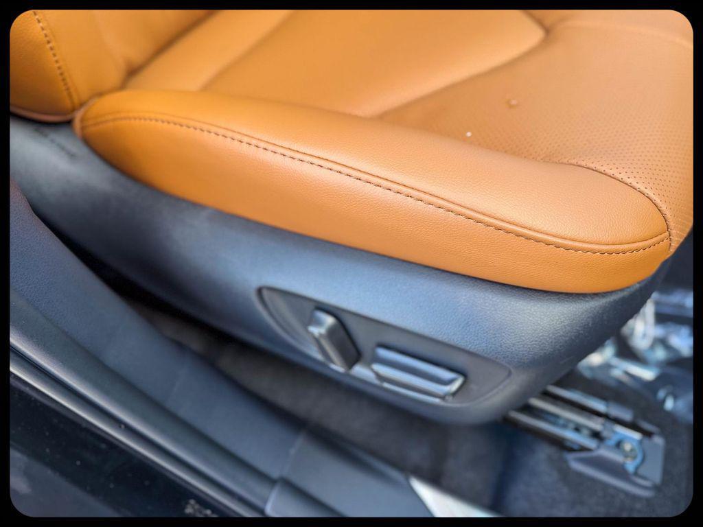 new 2026 Toyota Highlander Hybrid car, priced at $57,704