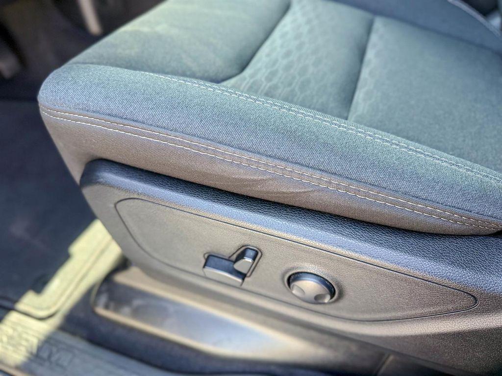 used 2025 Ram 1500 car, priced at $39,475