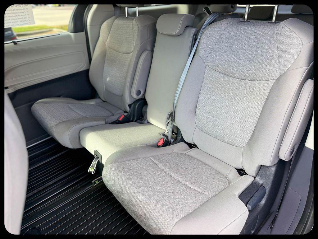 used 2024 Toyota Sienna car, priced at $36,175
