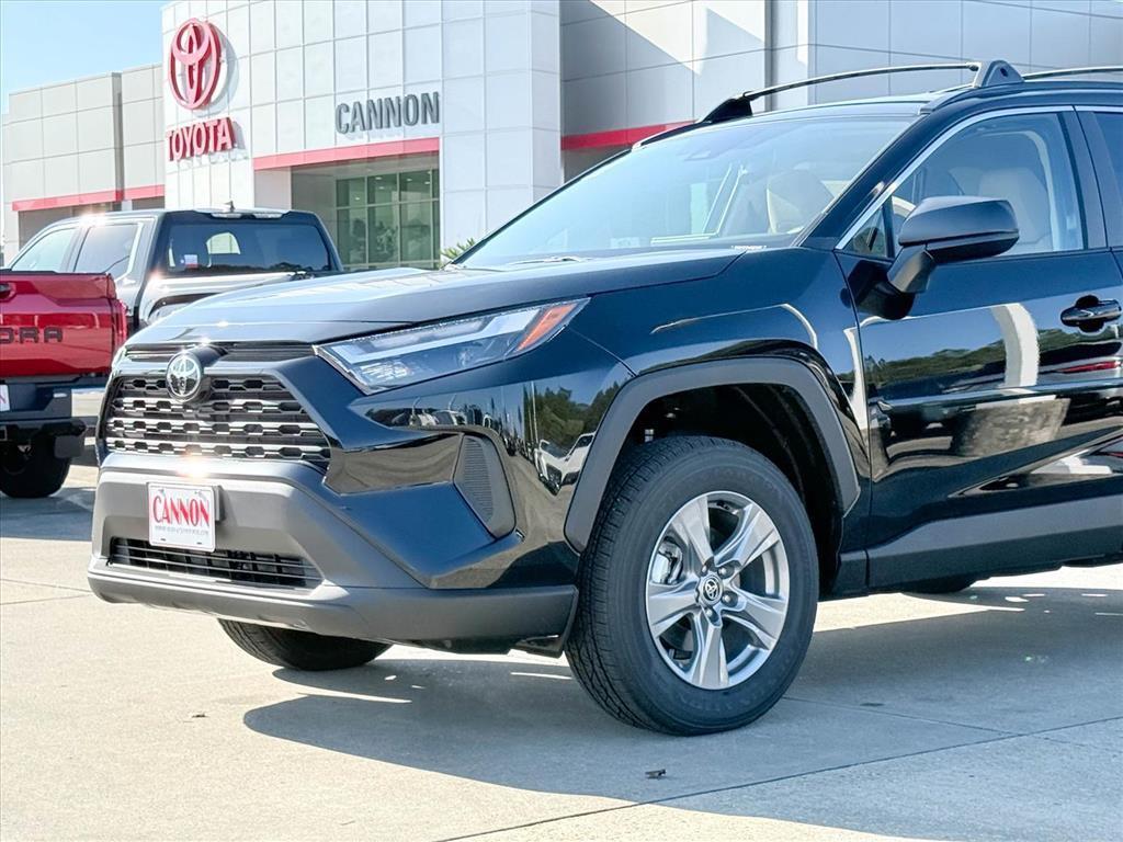 new 2025 Toyota RAV4 Hybrid car, priced at $36,077