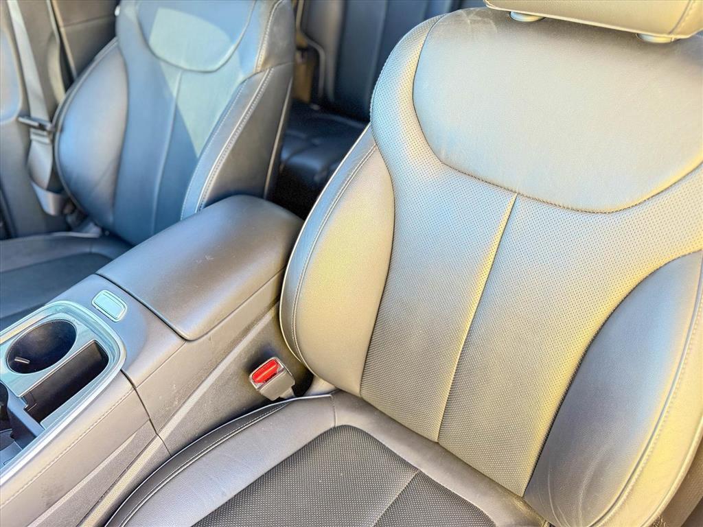 used 2023 Hyundai Santa Fe car, priced at $25,225