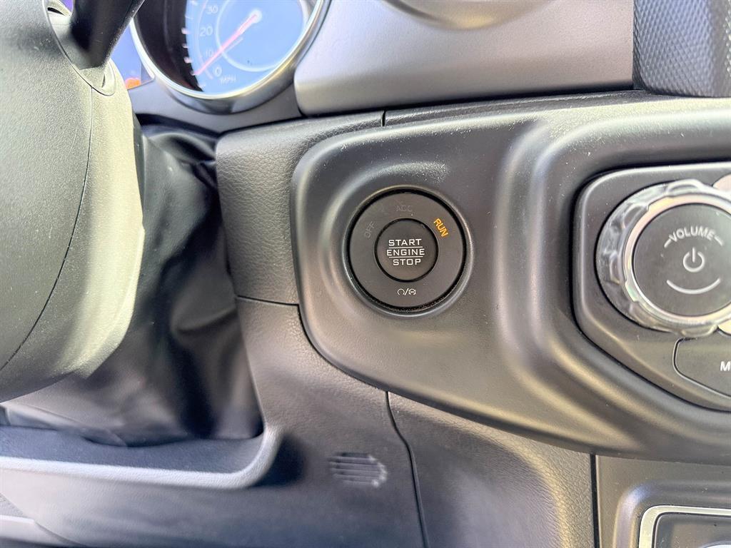 used 2022 Jeep Wrangler Unlimited car, priced at $24,294