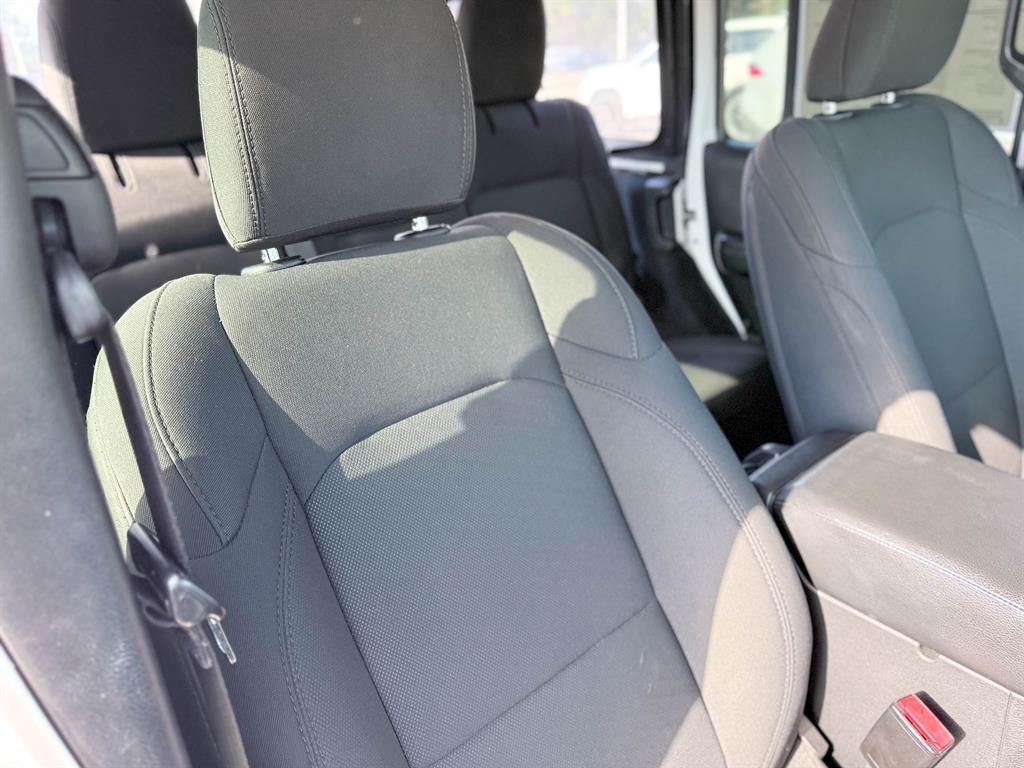 used 2022 Jeep Wrangler Unlimited car, priced at $24,294