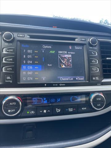 used 2016 Toyota Highlander car, priced at $16,269