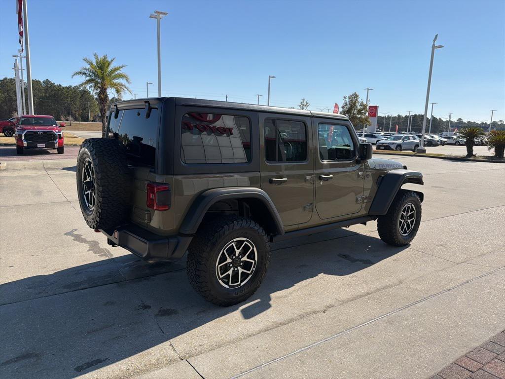 used 2025 Jeep Wrangler car, priced at $39,926