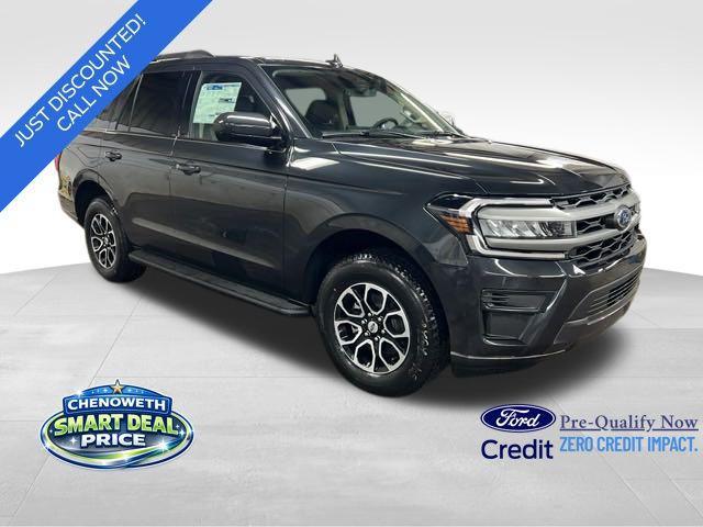 new 2024 Ford Expedition car, priced at $67,661