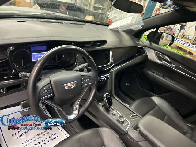 used 2022 Cadillac XT6 car, priced at $32,895