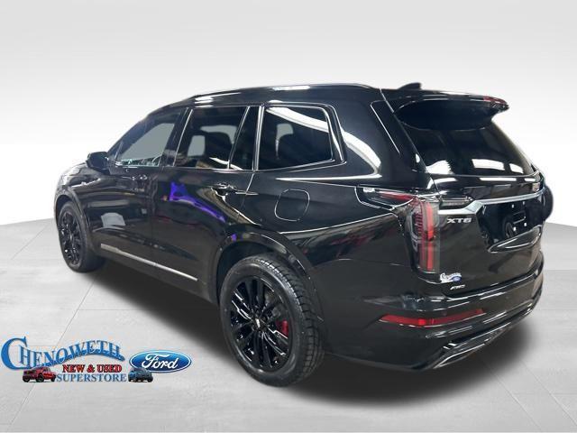 used 2022 Cadillac XT6 car, priced at $32,895