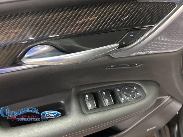 used 2022 Cadillac XT6 car, priced at $32,895