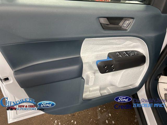 new 2025 Ford Maverick car, priced at $33,960