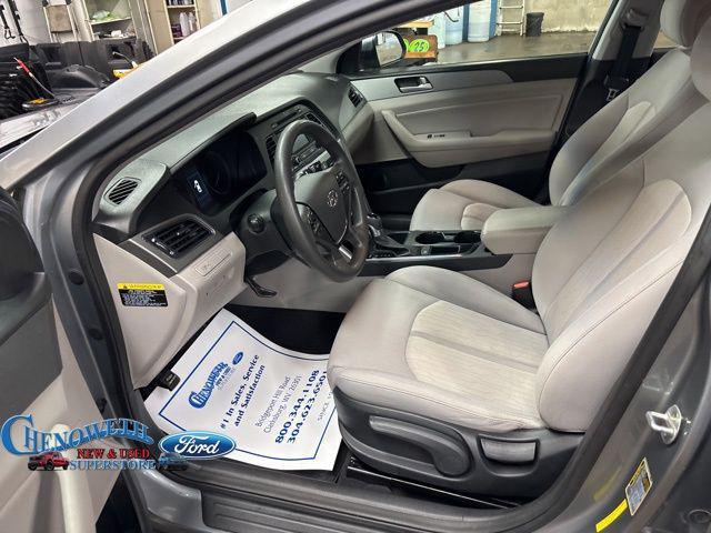 used 2016 Hyundai Sonata Hybrid car, priced at $11,895