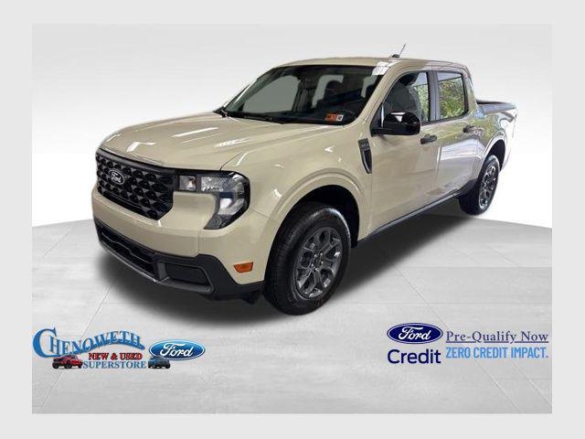 new 2025 Ford Maverick car, priced at $33,960