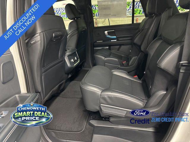 new 2025 Ford Expedition Max car, priced at $87,650