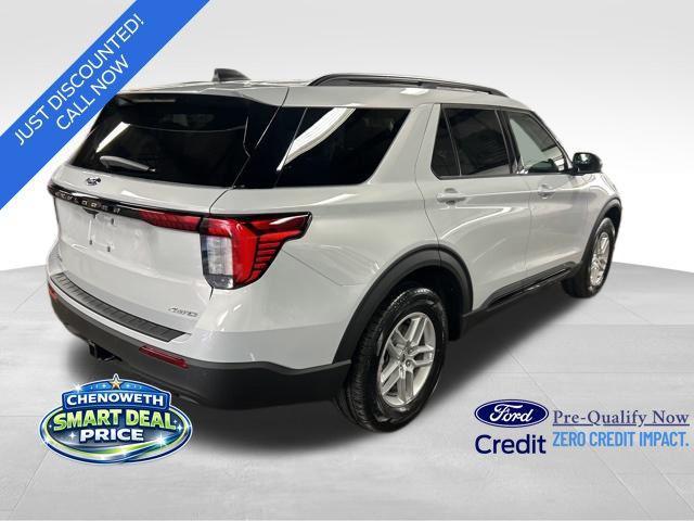 new 2026 Ford Explorer car, priced at $40,061