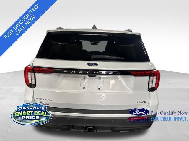 new 2026 Ford Explorer car, priced at $40,061