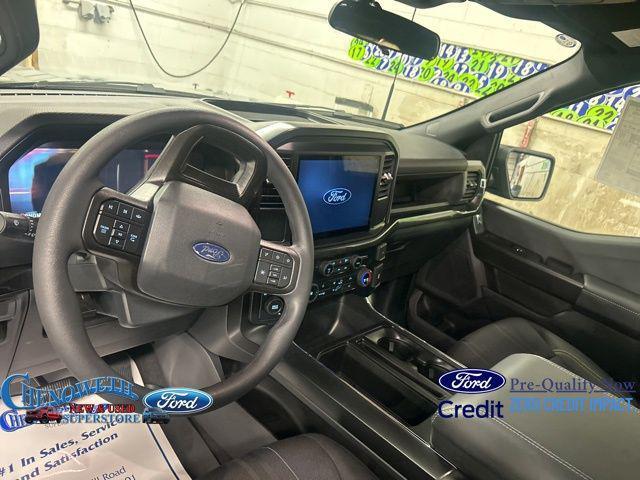 new 2025 Ford F-150 car, priced at $45,918
