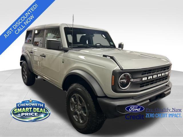 new 2026 Ford Bronco car, priced at $48,244