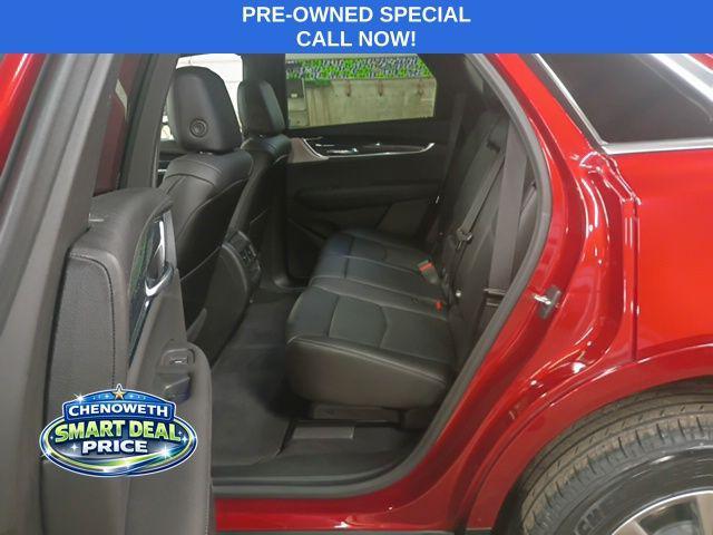 used 2022 Cadillac XT5 car, priced at $30,995