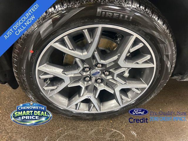 new 2025 Ford Explorer car, priced at $52,890