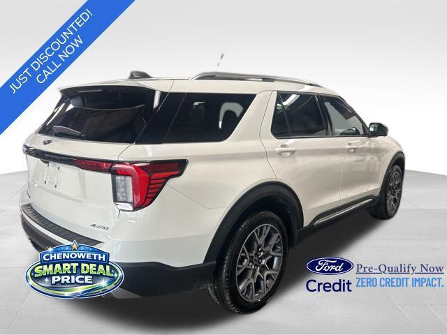 new 2025 Ford Explorer car, priced at $52,890