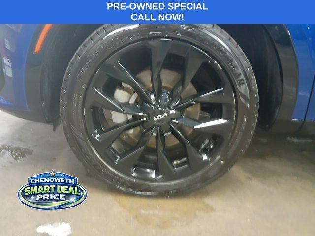 used 2022 Kia Sorento car, priced at $26,995