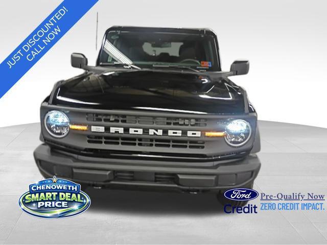 new 2025 Ford Bronco car, priced at $48,307