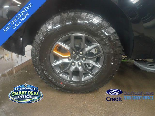 new 2026 Ford Expedition car, priced at $81,403