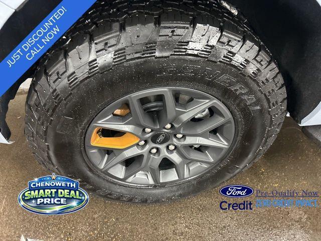 new 2025 Ford Expedition car, priced at $82,382