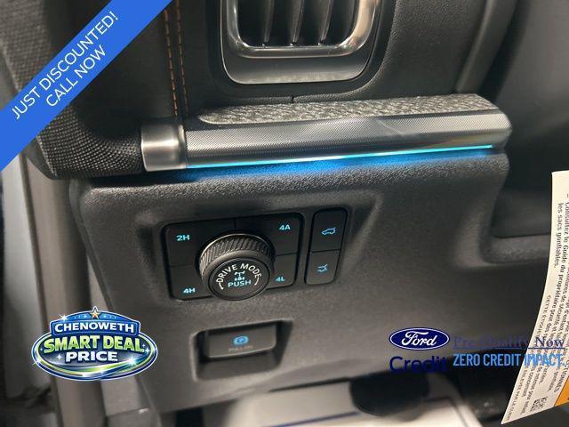 new 2025 Ford Expedition car, priced at $82,382