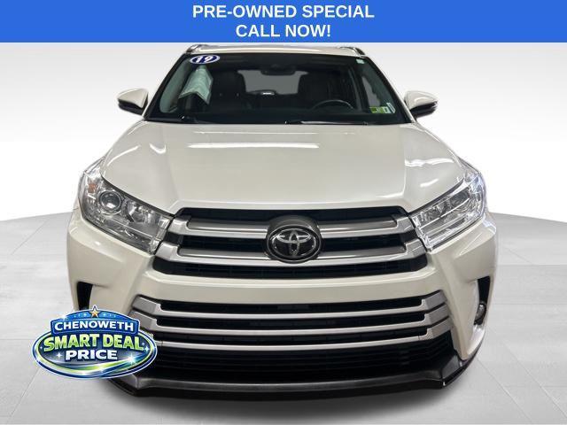 used 2019 Toyota Highlander car, priced at $23,950
