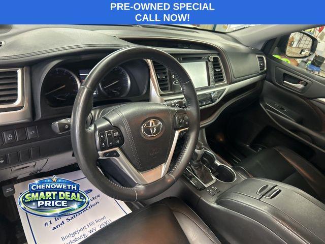 used 2019 Toyota Highlander car, priced at $23,950