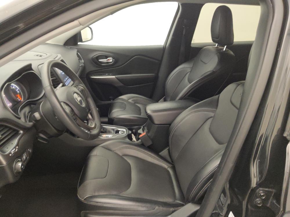 used 2022 Jeep Cherokee car, priced at $23,795