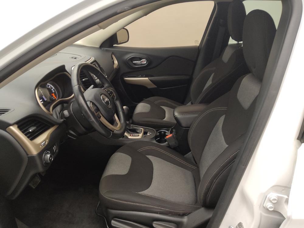 used 2018 Jeep Cherokee car, priced at $15,695