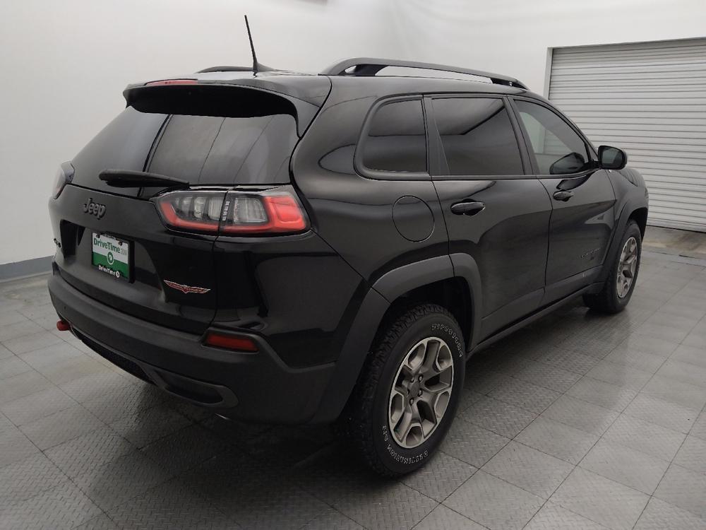 used 2022 Jeep Cherokee car, priced at $26,095