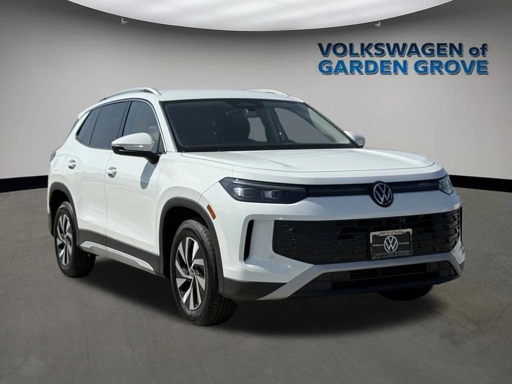 new 2025 Volkswagen Tiguan car, priced at $27,966