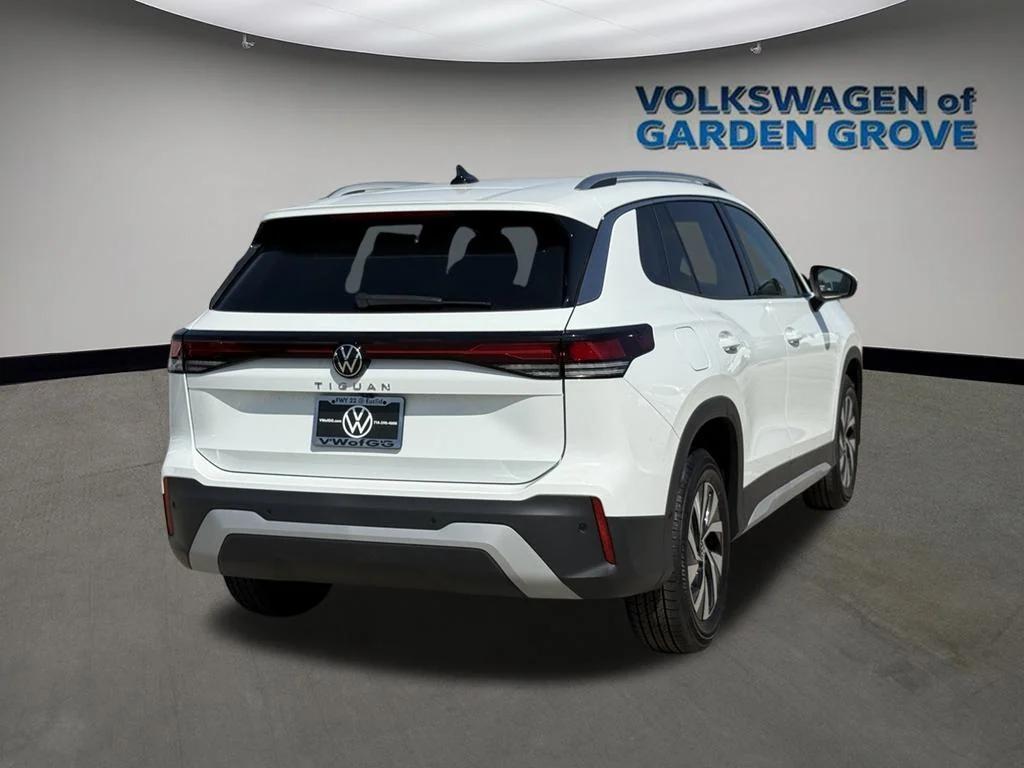 new 2025 Volkswagen Tiguan car, priced at $27,966