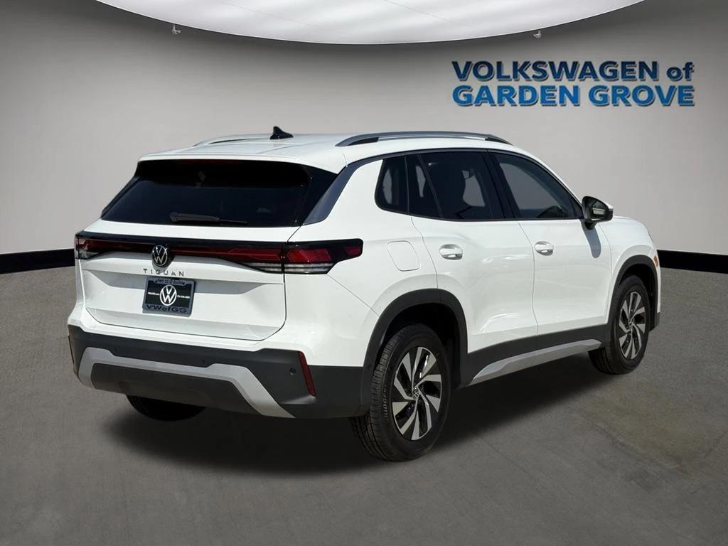 new 2025 Volkswagen Tiguan car, priced at $27,966