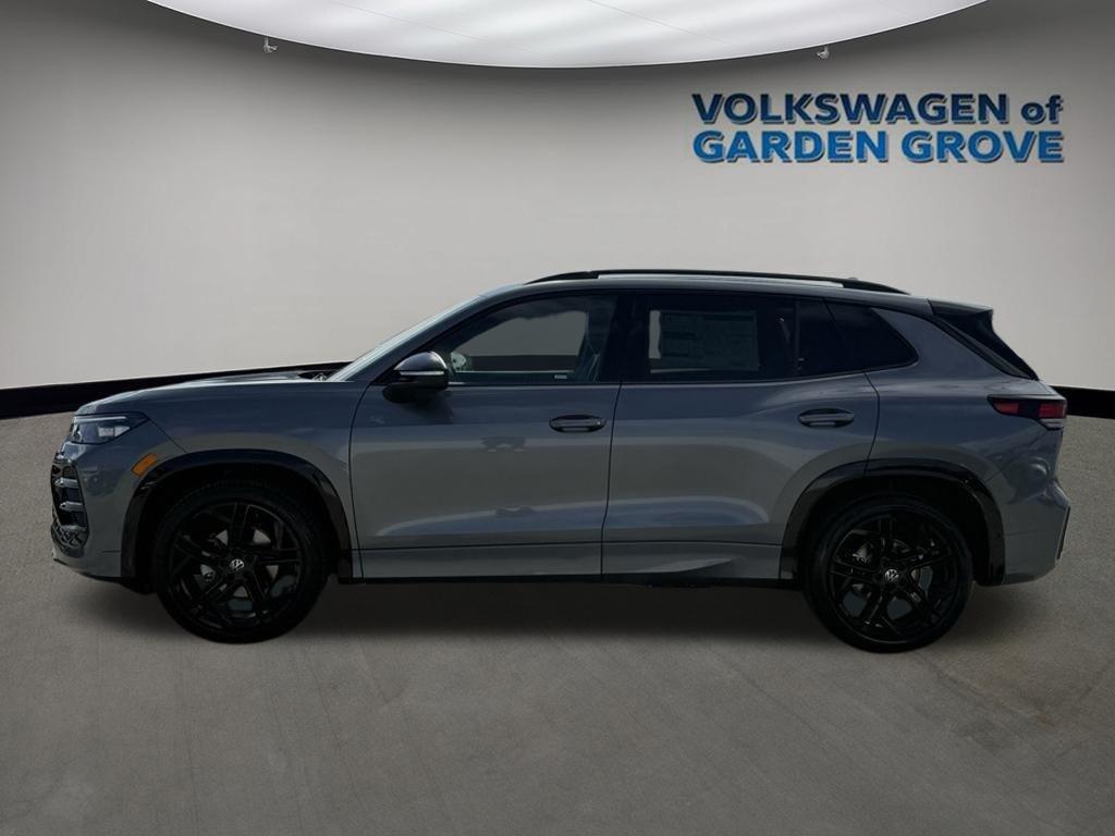 new 2026 Volkswagen Tiguan car, priced at $38,025