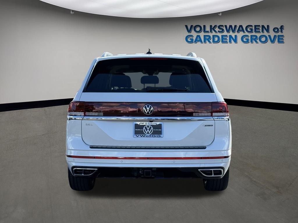 new 2026 Volkswagen Atlas car, priced at $54,329