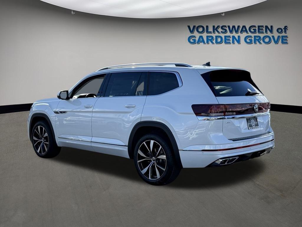 new 2026 Volkswagen Atlas car, priced at $54,329