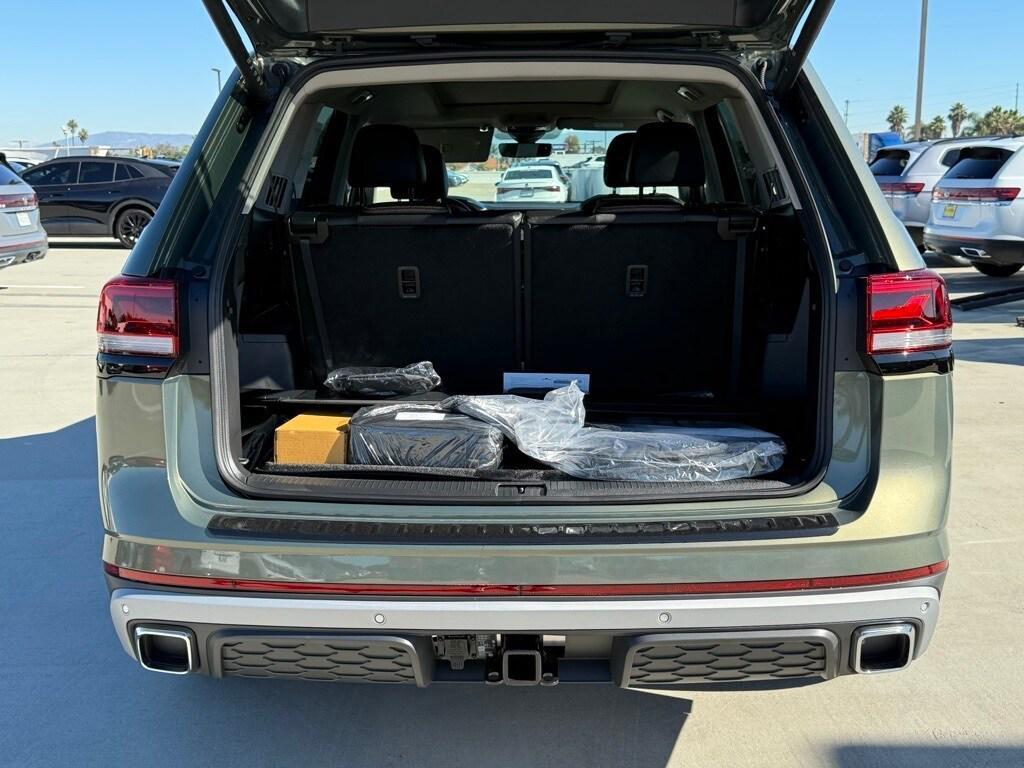 new 2026 Volkswagen Atlas car, priced at $47,779