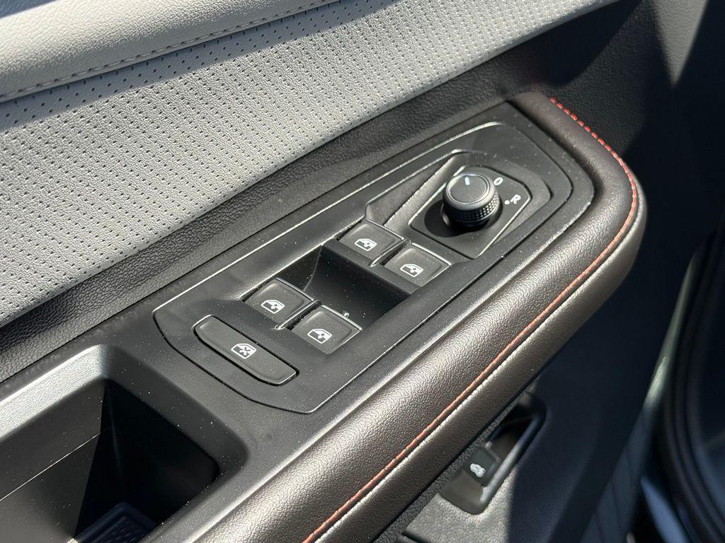 new 2026 Volkswagen Atlas car, priced at $48,785