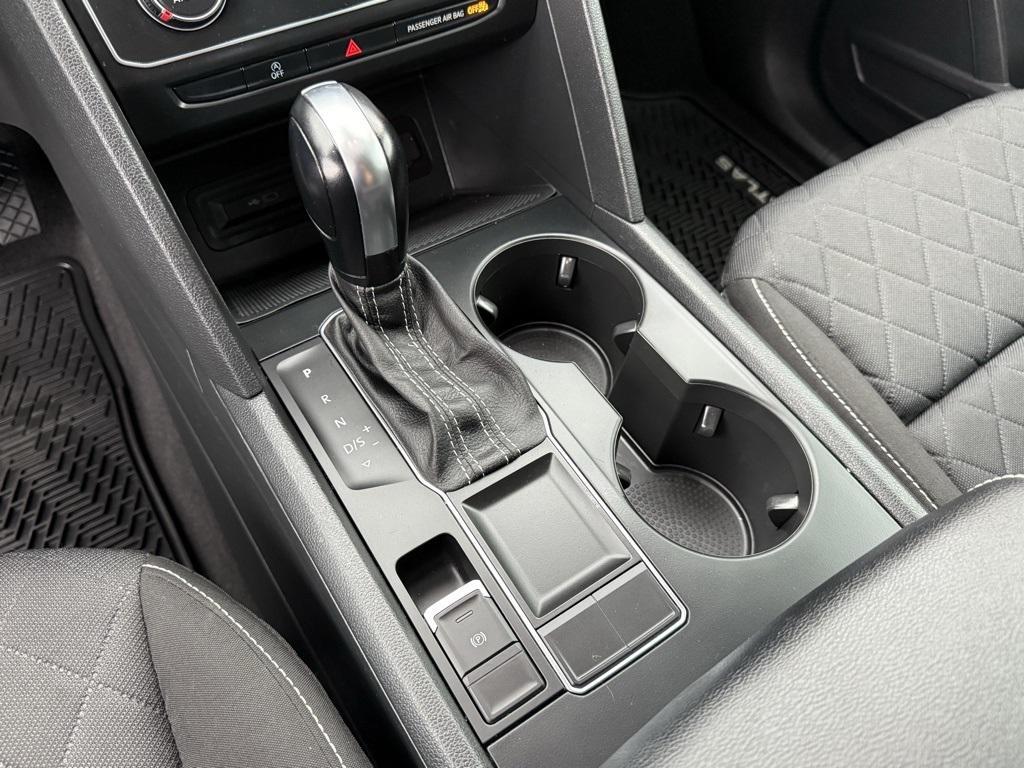 used 2021 Volkswagen Atlas car, priced at $21,995