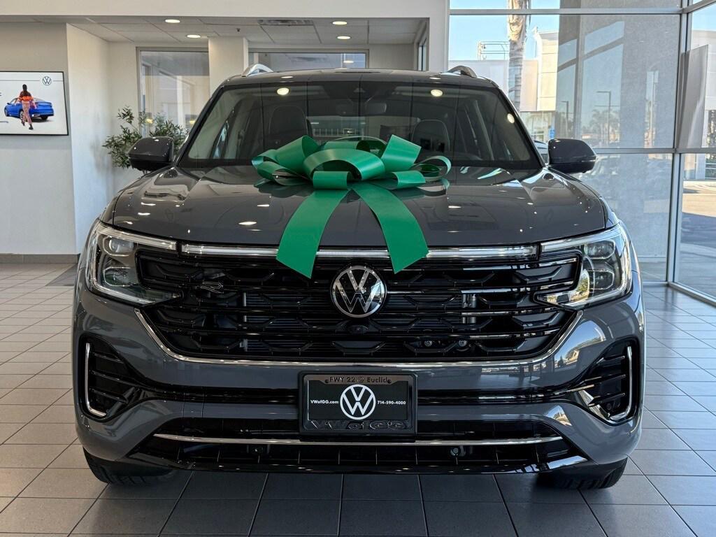 new 2026 Volkswagen Atlas car, priced at $55,109